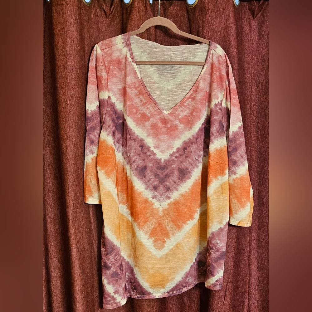 NWT Plus Size Tye Dye T-shirt 26/28